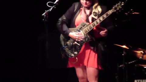 Bex Marshall Band (Bex Marshall, Nigel Ball, Alexei Gittens).